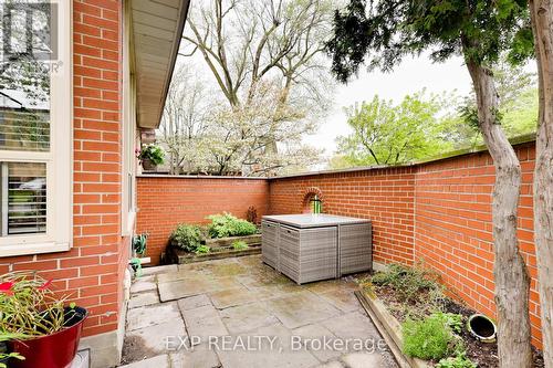 Th4 - 34 Yorkminster Road, Toronto, ON - Outdoor With Exterior