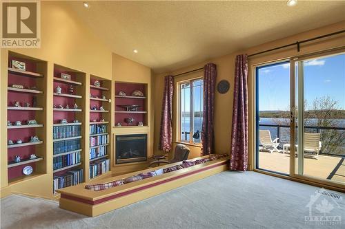 Sunken Library/Den to catch up on your reading. - 325 Berry Side Road, Kanata, ON - Indoor