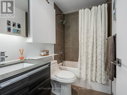 1511 - 20 Minowan Miikan Lane, Toronto, ON - Indoor Photo Showing Bathroom