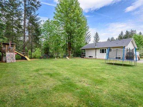 9516 Doyle Rd, Black Creek, BC - Outdoor With Backyard