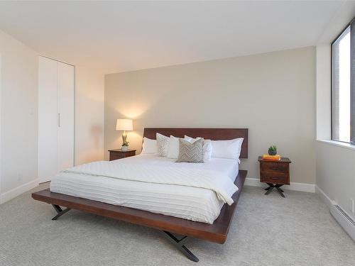 807-225 Belleville St, Victoria, BC - Indoor Photo Showing Bedroom