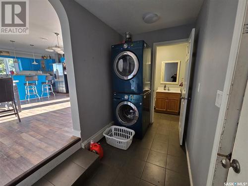 108 Lundy Place, Stoughton, SK - Indoor Photo Showing Laundry Room