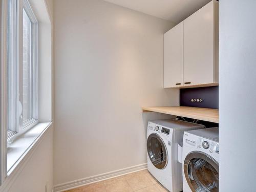 Laundry room - 115 Rue De La Terre-De-Feu, La Prairie, QC - Indoor Photo Showing Laundry Room