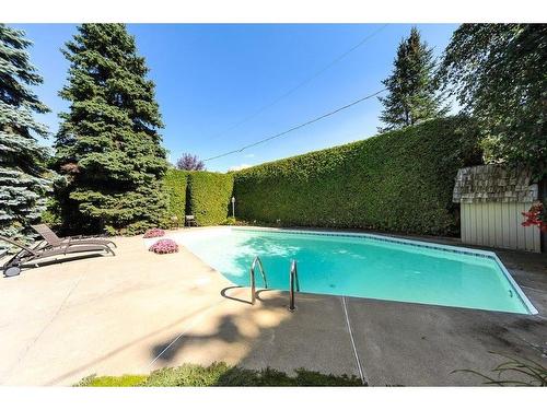 Piscine - 2860 Rue Du Pic, Laval (Duvernay), QC - Outdoor With In Ground Pool