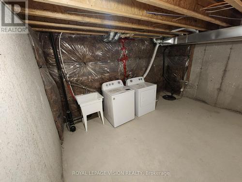 531 Old Harwood Avenue, Ajax, ON - Indoor Photo Showing Laundry Room