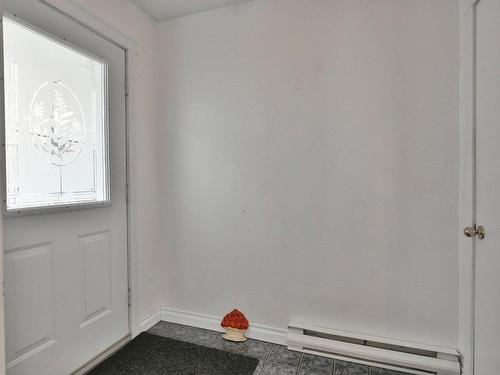 Hall - 18 Rue St-Antoine, Charlemagne, QC - Indoor Photo Showing Other Room