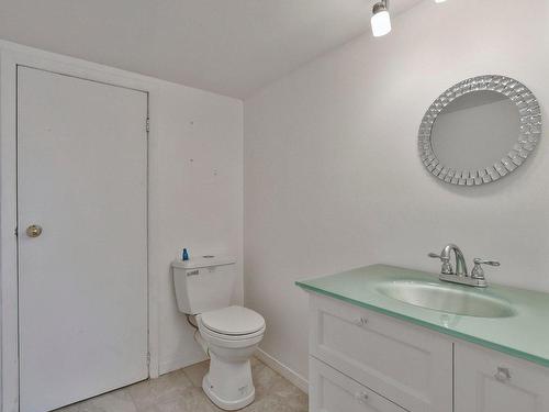 Salle d'eau - 18 Rue St-Antoine, Charlemagne, QC - Indoor Photo Showing Bathroom