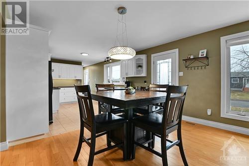 2 Welland Street, Perth, ON - Indoor Photo Showing Dining Room