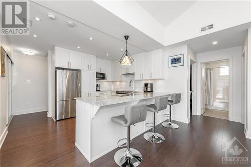 204 Mullin Private Unit#2, Ottawa, ON - Indoor Photo Showing Kitchen With Stainless Steel Kitchen With Upgraded Kitchen