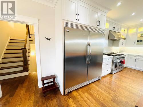 30 Edgewater Lane, Torbay, NL - Indoor Photo Showing Kitchen