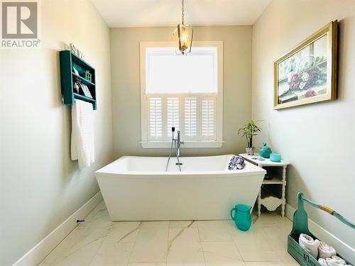 30 Edgewater Lane, Torbay, NL - Indoor Photo Showing Bathroom