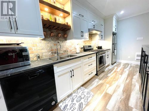 30 Edgewater Lane, Torbay, NL - Indoor Photo Showing Kitchen With Double Sink