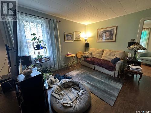 236 3Rd Avenue N, Kamsack, SK - Indoor Photo Showing Living Room