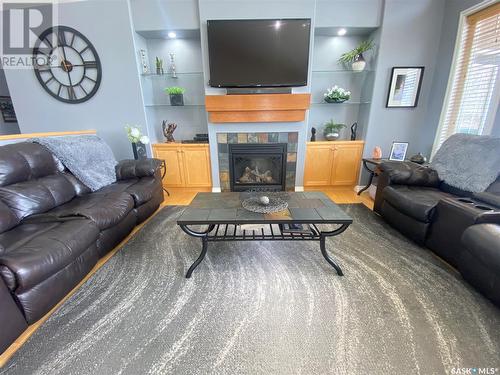 2 Aspen Place, Yorkton, SK - Indoor Photo Showing Living Room With Fireplace