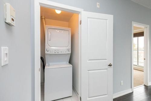 1284 Guelph Line|Unit #216, Burlington, ON - Indoor Photo Showing Laundry Room