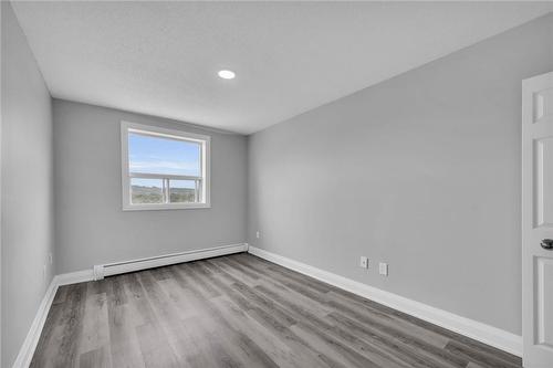 851 Queenston Road|Unit #706, Hamilton, ON - Indoor Photo Showing Other Room