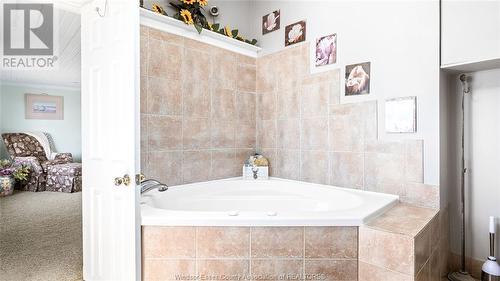 793 Valentino, Lakeshore, ON - Indoor Photo Showing Bathroom