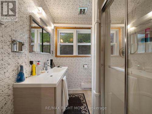 6178 Sheba Drive, Ramara, ON - Indoor Photo Showing Bathroom