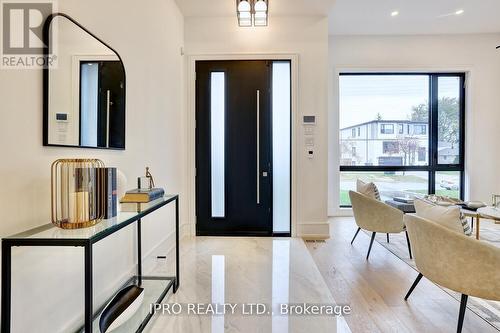2556 Glengarry Road, Mississauga, ON - Indoor Photo Showing Other Room