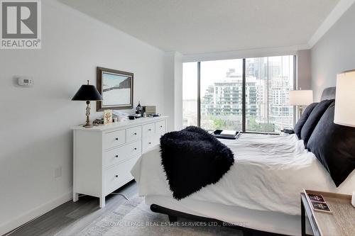 804 - 2045 Lake Shore Boulevard W, Toronto, ON - Indoor Photo Showing Bedroom