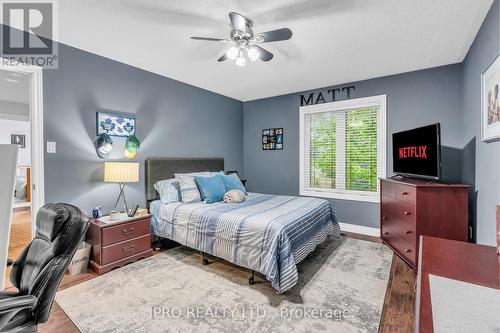 38 Riverside Drive, Mono, ON - Indoor Photo Showing Bedroom