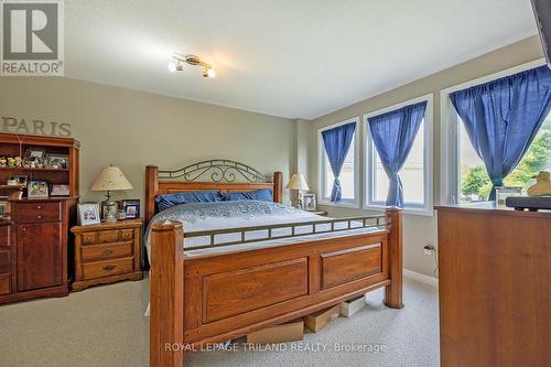 66 Colonial Crescent, London, ON - Indoor Photo Showing Bedroom
