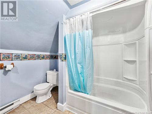 403 Algonquin Place, Saint John, NB - Indoor Photo Showing Bathroom