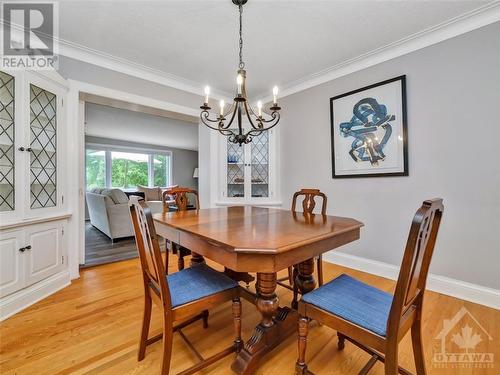 614 Melbourne Avenue, Ottawa, ON - Indoor Photo Showing Dining Room