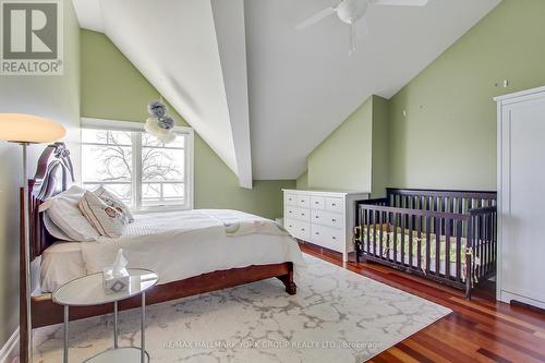 777 Lakelands Avenue, Innisfil, ON - Indoor Photo Showing Bedroom