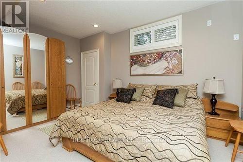 53 Chantilly Crescent, Richmond Hill, ON - Indoor Photo Showing Bedroom