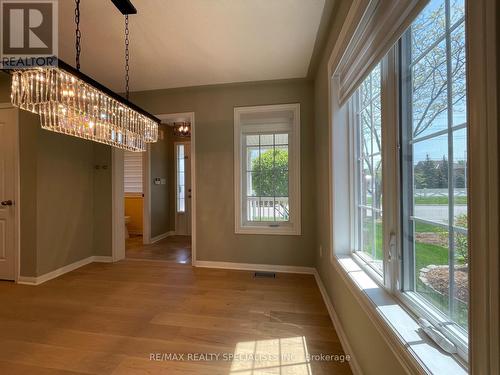 1651 Gowling Terrace, Milton, ON - Indoor Photo Showing Other Room