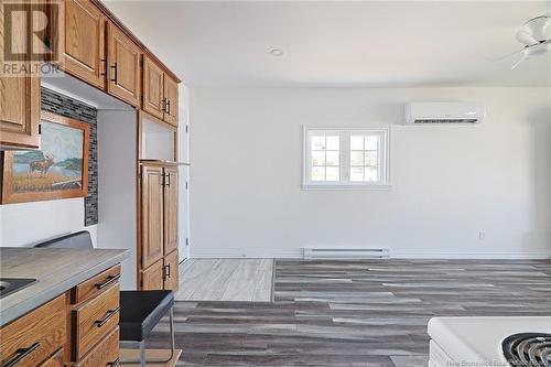 203 Main Street, Minto, NB - Indoor Photo Showing Kitchen