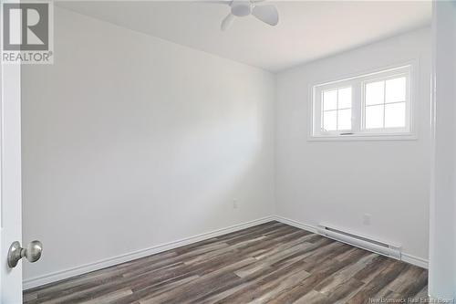 203 Main Street, Minto, NB - Indoor Photo Showing Other Room