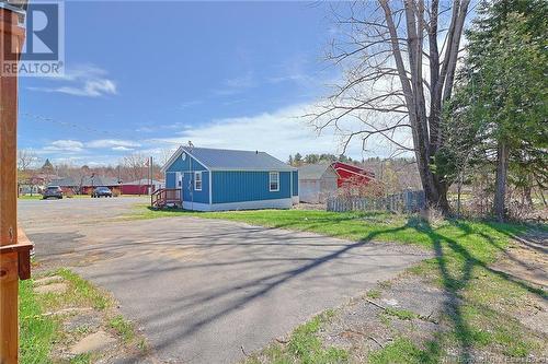 203 Main Street, Minto, NB - Outdoor