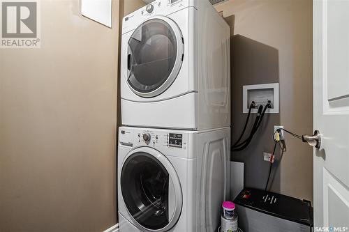 104 227 Pinehouse Drive, Saskatoon, SK - Indoor Photo Showing Laundry Room