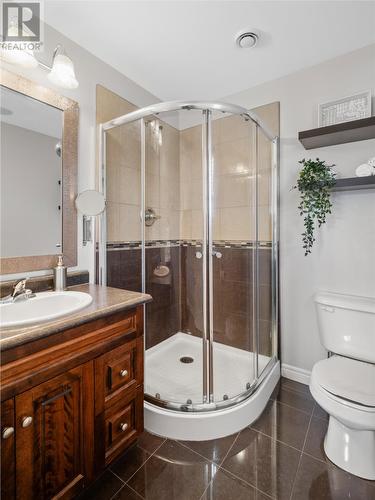 147 Ladysmith Drive, St. John'S, NL - Indoor Photo Showing Bathroom