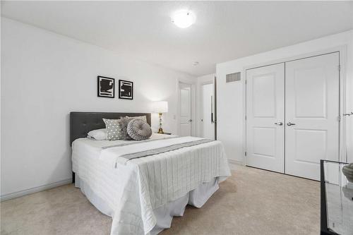12 Bayonne Drive, Hamilton, ON - Indoor Photo Showing Bedroom