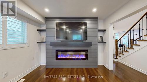 1034 Corrie Street, Innisfil, ON - Indoor With Fireplace