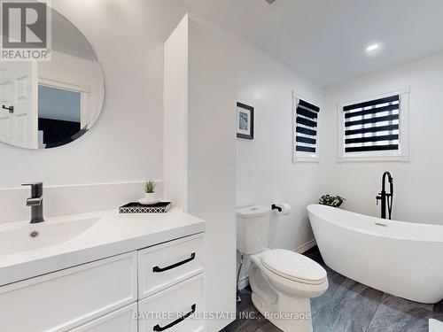 1034 Corrie Street, Innisfil, ON - Indoor Photo Showing Bathroom