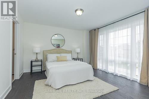 59 Frederick Pearson Street, East Gwillimbury, ON - Indoor Photo Showing Bedroom