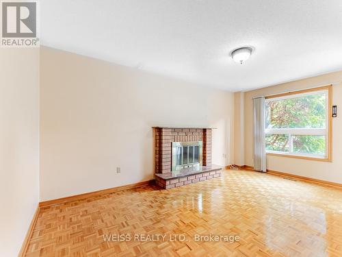 15 Viva Court, Vaughan, ON - Indoor Photo Showing Living Room With Fireplace