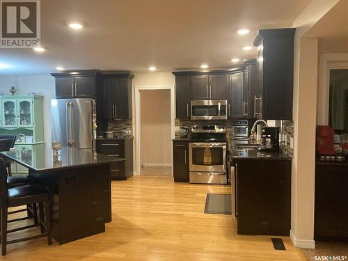 39 Bain Crescent, Saskatoon, SK - Indoor Photo Showing Kitchen With Upgraded Kitchen