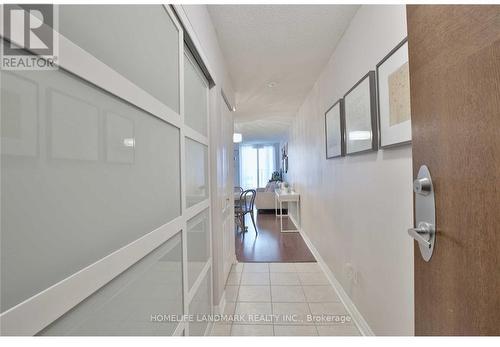 213 - 3 Rean Drive, Toronto, ON - Indoor Photo Showing Other Room