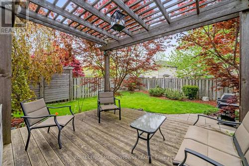 10 Costigan Court, Halton Hills, ON - Outdoor With Deck Patio Veranda