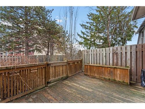 6714 Roseville Garden, Windsor, ON 