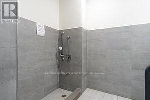 206 - 1630 Queen Street E, Toronto, ON - Indoor Photo Showing Bathroom