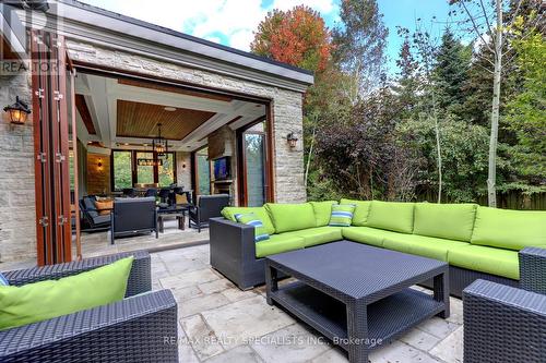 520 Gladwyne Court, Mississauga, ON - Outdoor With Deck Patio Veranda With Exterior