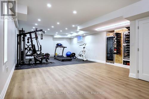 520 Gladwyne Court, Mississauga, ON - Indoor Photo Showing Gym Room
