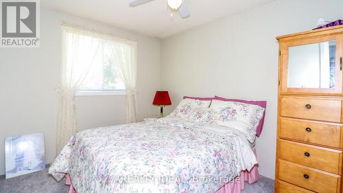 3711 Brunel Road, Lake Of Bays, ON - Indoor Photo Showing Bedroom