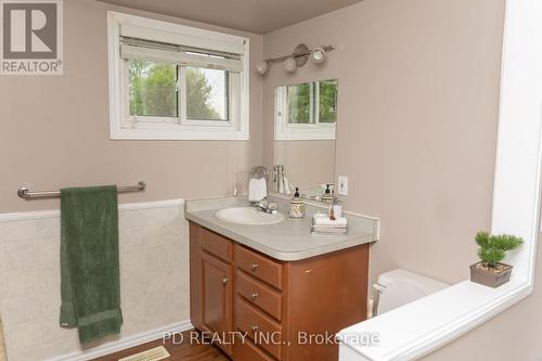 19 Newman Road, Kawartha Lakes, ON - Indoor Photo Showing Bathroom
